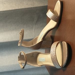 Betsey Johnson Miri Rose Gold Glitter Block Heel Sandals 8.5